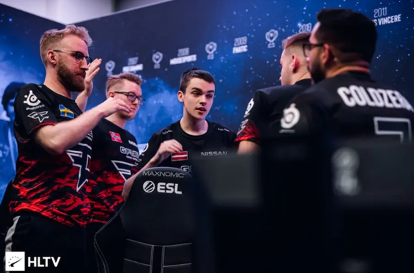 会缺少他的 会缺少他的